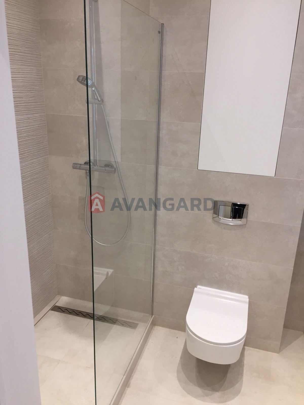 2 ��. ��������, 74/60/14 ��. �., 7/14 ������ ���� 9