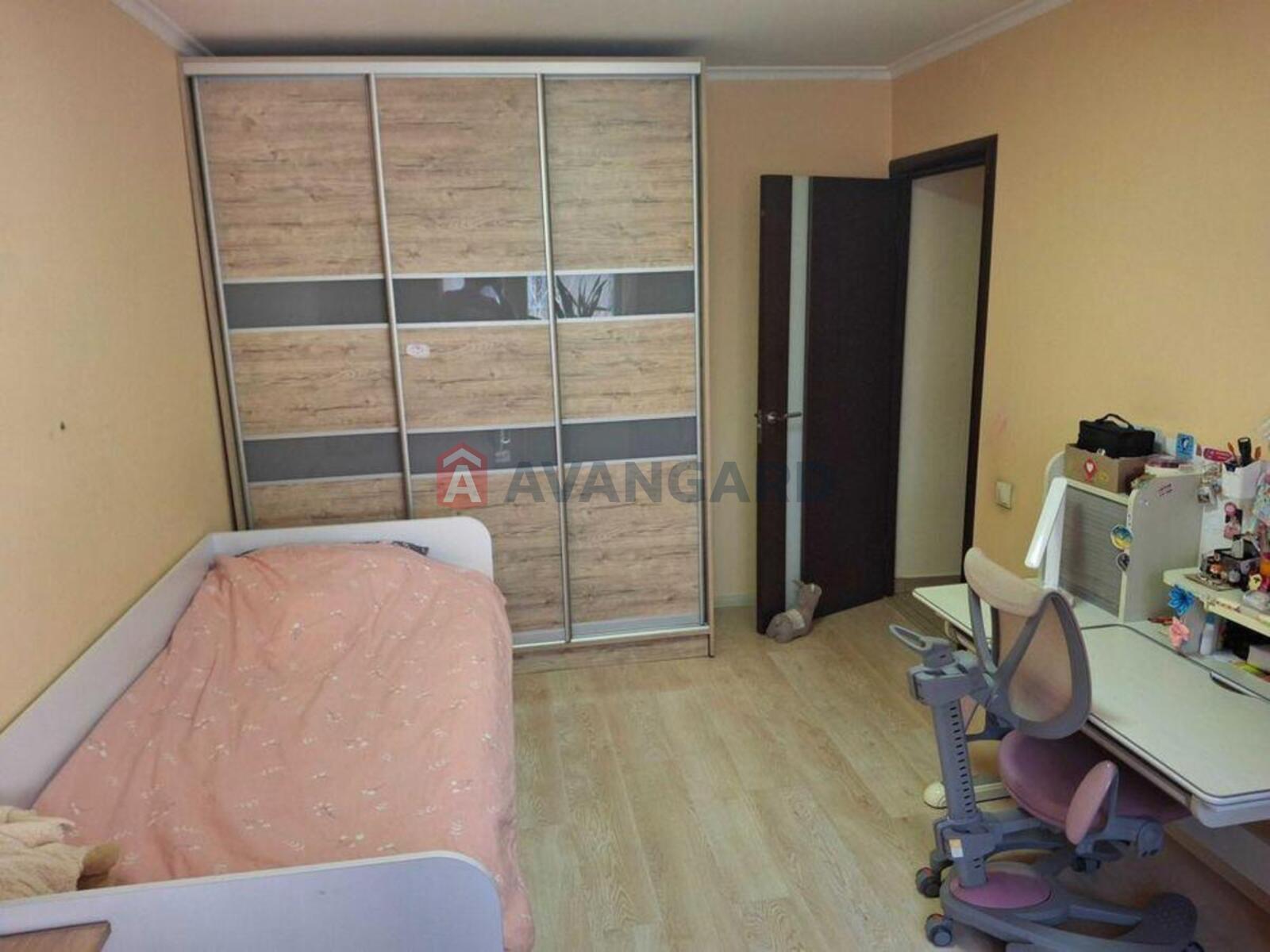 2 ����. ��������, 57/-/9 ��. �., 3/5 ���� ���� 6