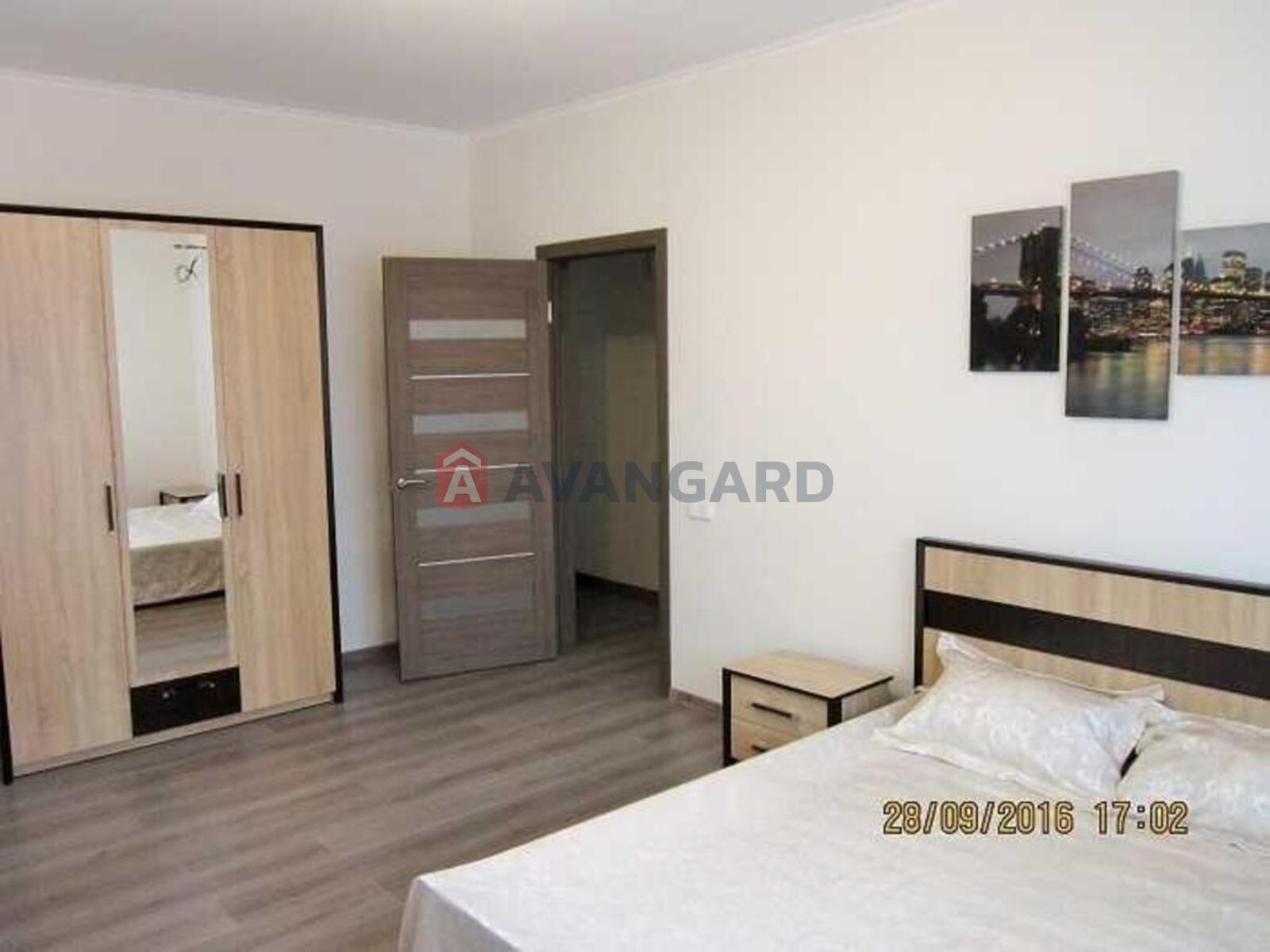 2 ��. ��������, 76/-/76 ��. �., 9/26 ������ ���� 16