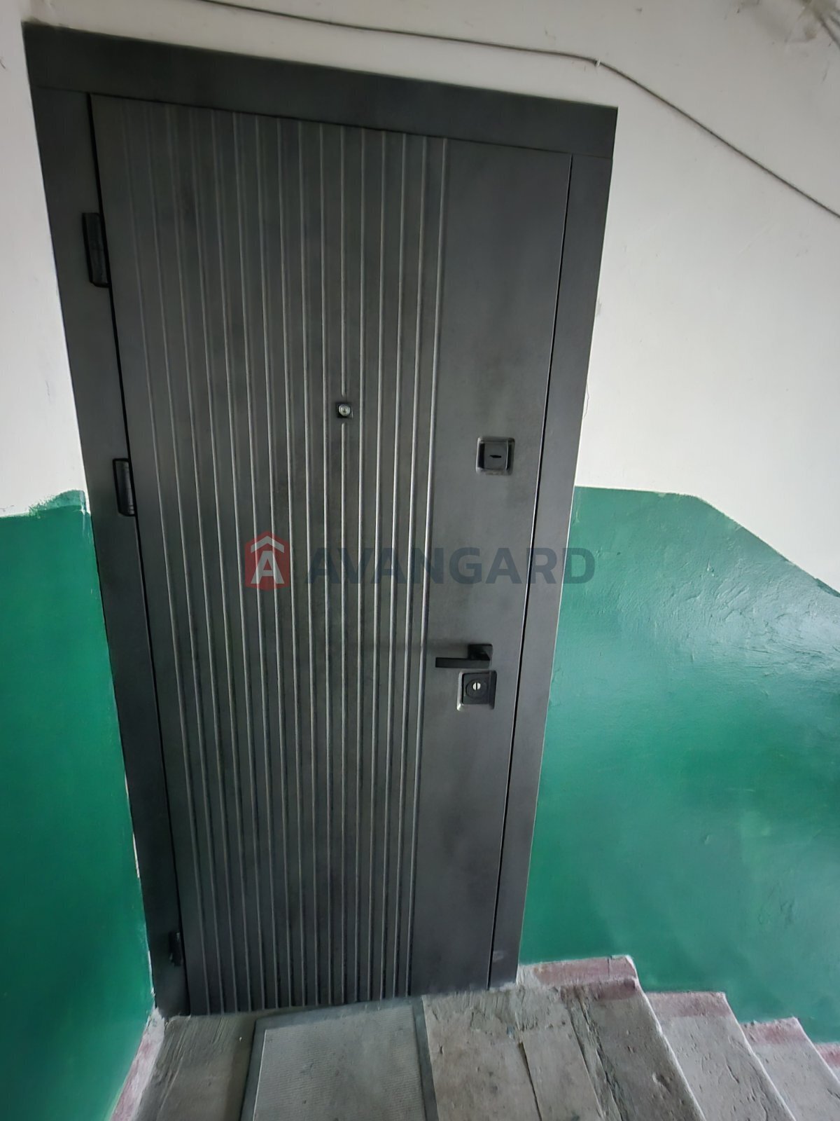 3 ����. ��������, 62/-/44 ��. �., 5/5 ���� ���� 10