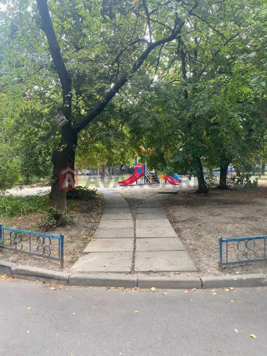 2 ����. ��������, 61/-/9 ��. �., 6/10 ���� ���� 19