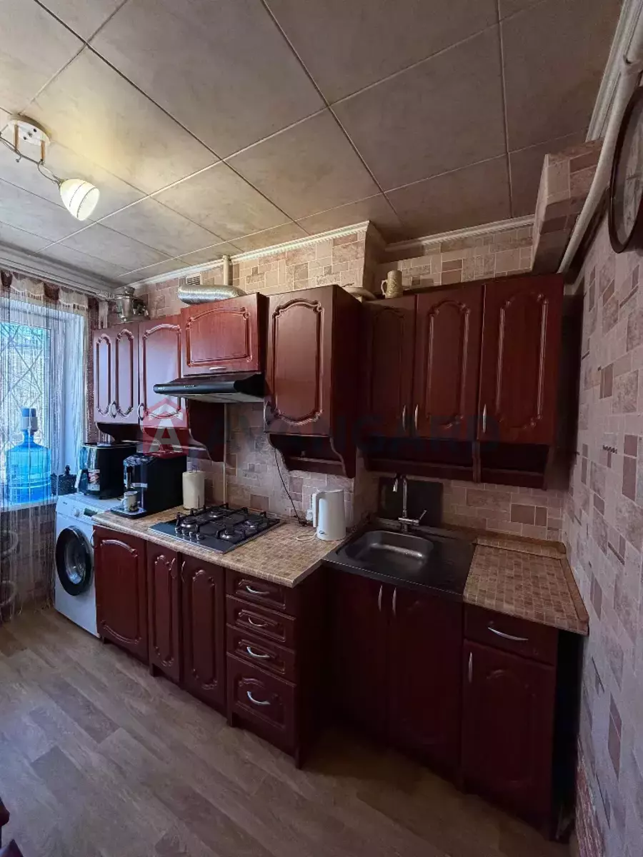 2 ��. ��������, 46/28/- ��. �., 1/9 ������ ���� 2