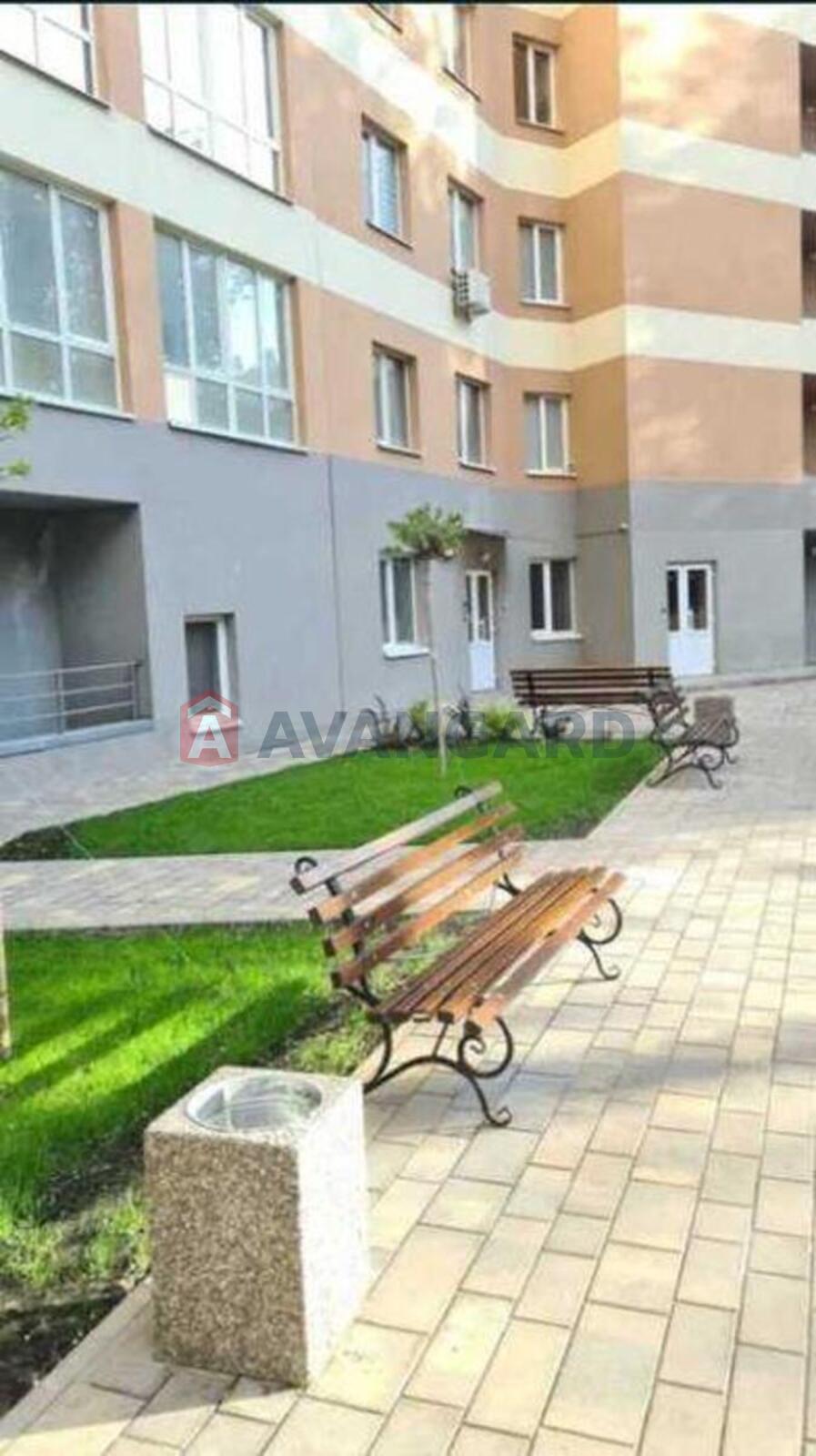 2 ��. ��������, 64/-/13 ��. �., 21/25 ������ ���� 12