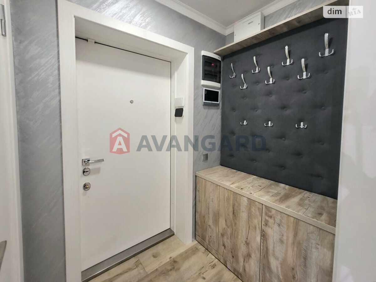 3 ����. ��������, 91/45/40 ��. �., 4/8 ���� ���� 3