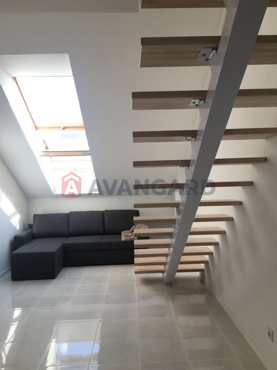 2 ��. ��������, 76/-/12 ��. �., 6/6 ������ ���� 3