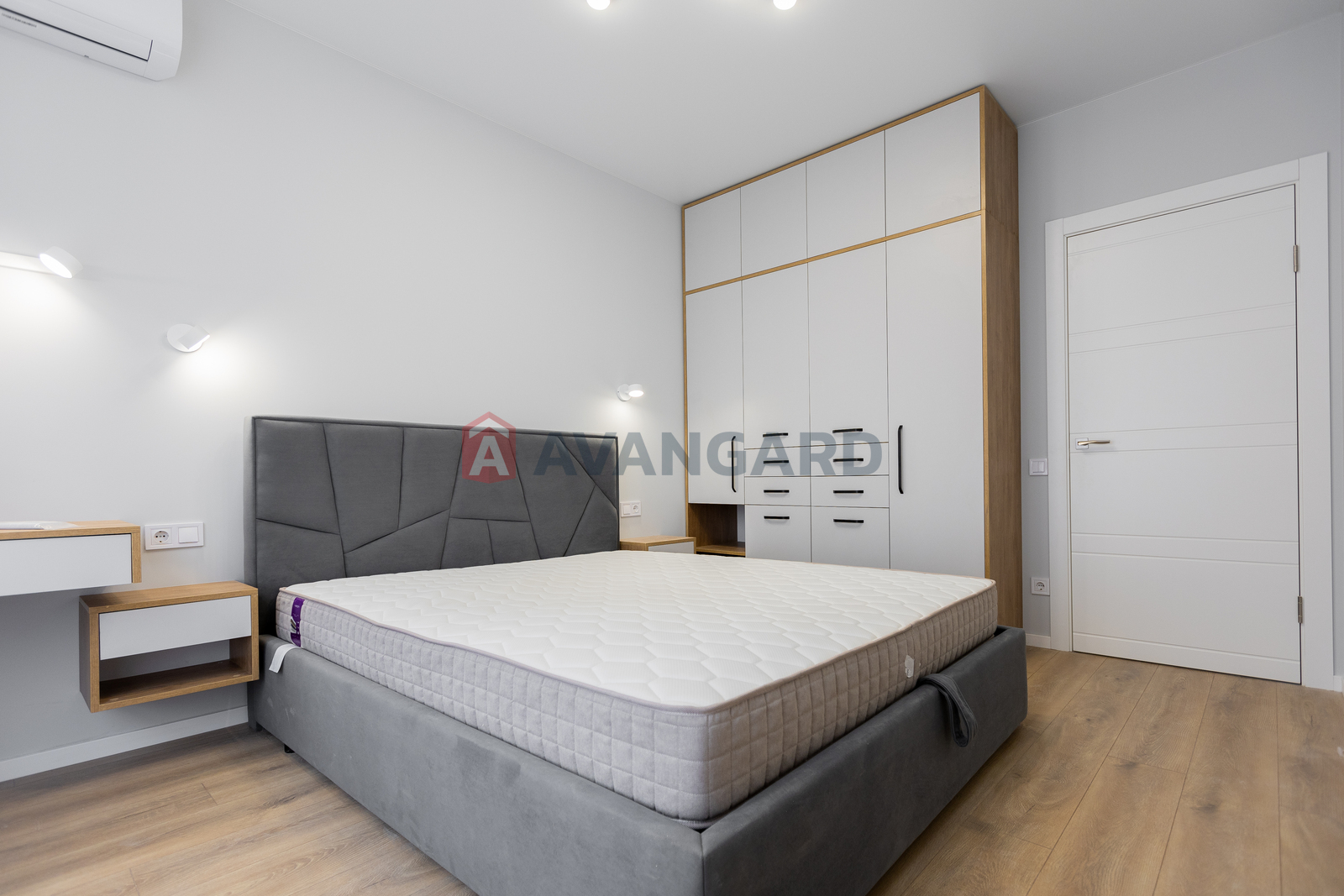 1 ��. ��������, 36/18/15 ��. �., 10/26 ������ ���� 12