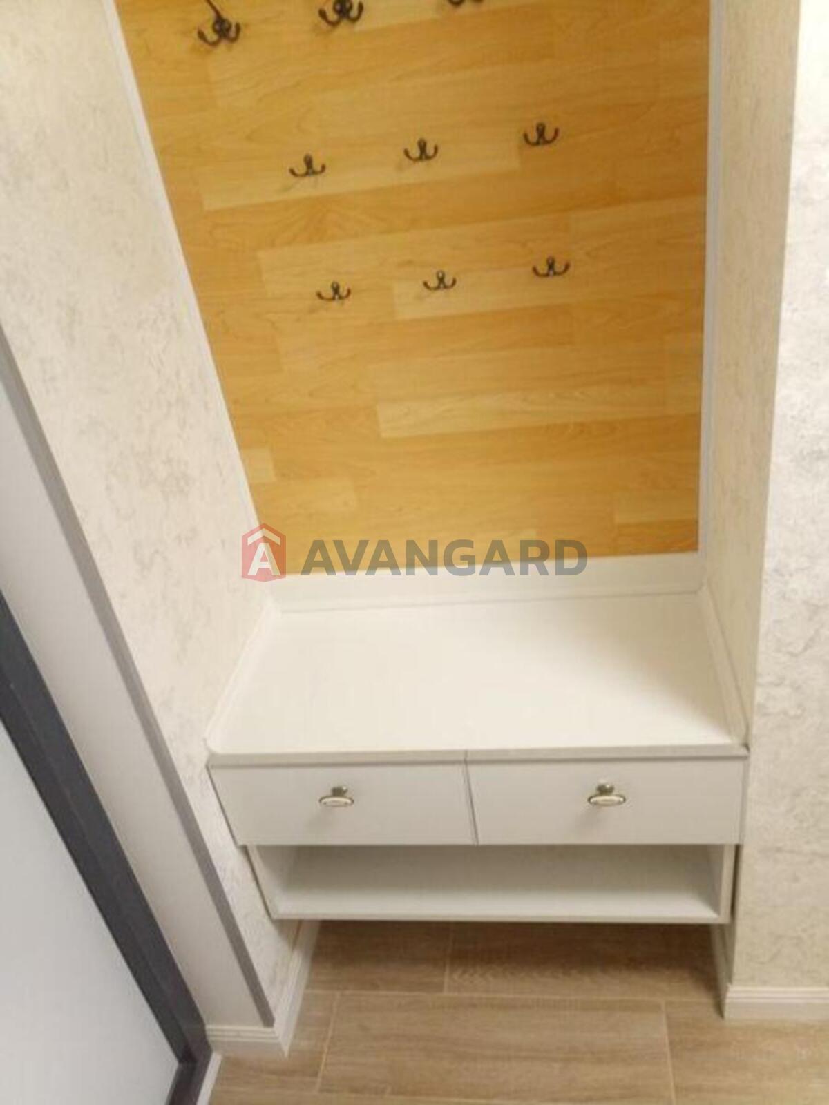 1 ��. ��������, 22/-/5 ��. �., 5/27 ������ ���� 19