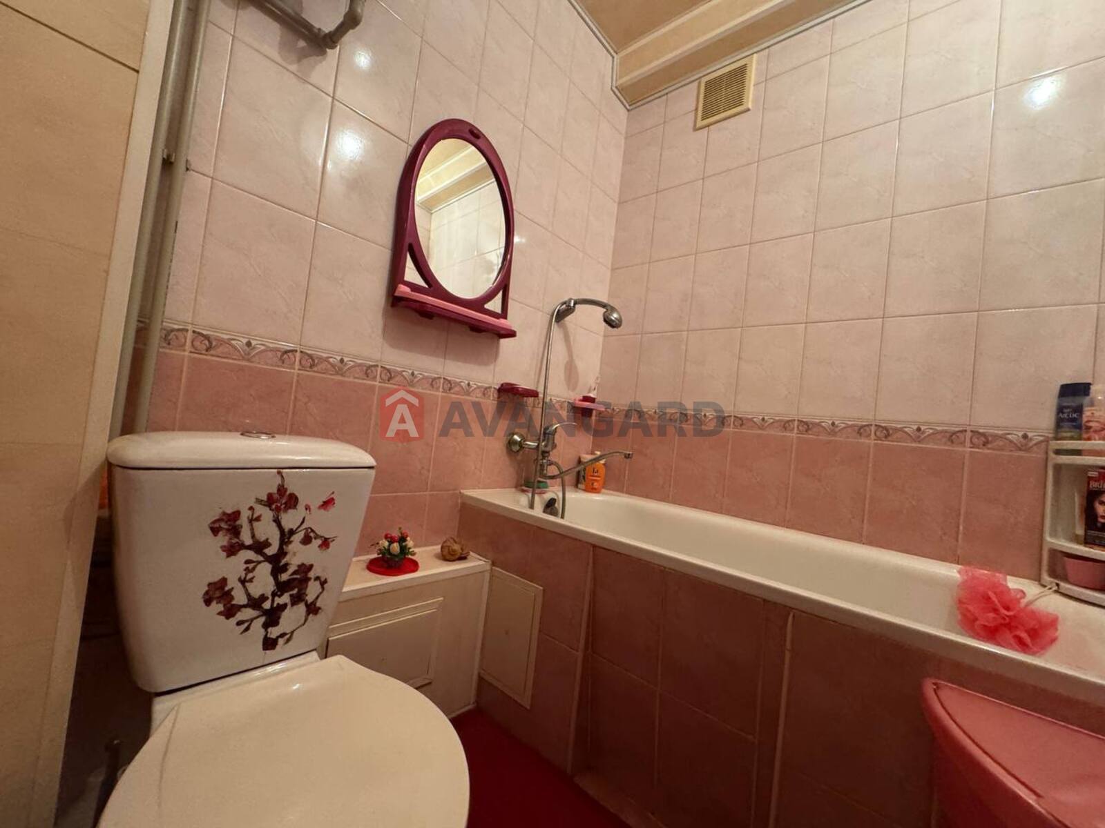 2 ����. ��������, 44.41/30.32/7 ��. �., 1/5 ���� ���� 5