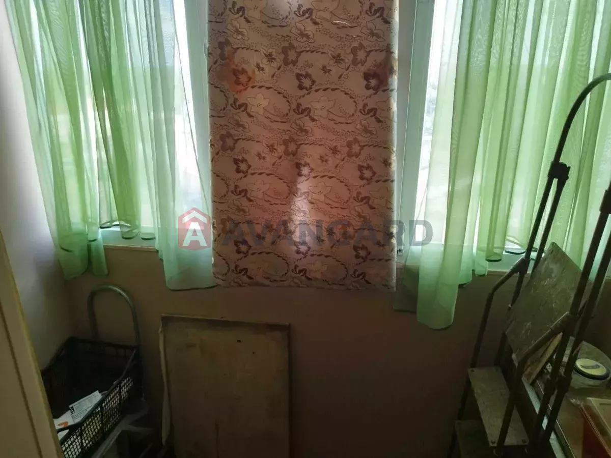 1 ��. ��������, 40/-/7 ��. �., 8/9 ������ ���� 4