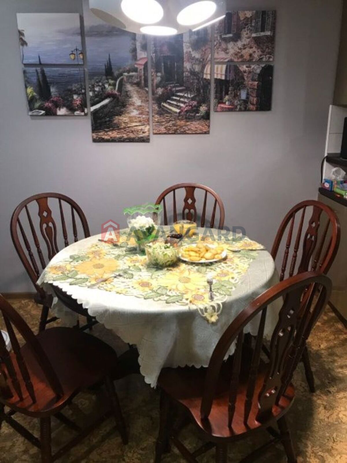 4 ��. ��������, 115/-/25 ��. �., 7/27 ������ ���� 18