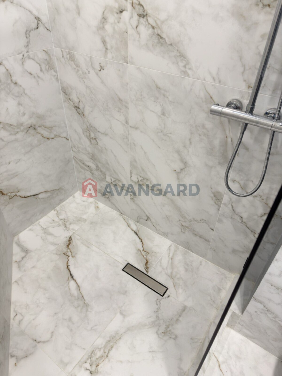 1 ��. ��������, 36/25/10 ��. �., 5/5 ������ ���� 19