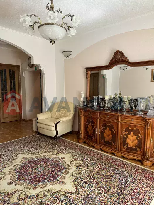 3 ����. ��������, 73/-/11 ��. �., 3/4 ���� ���� 8