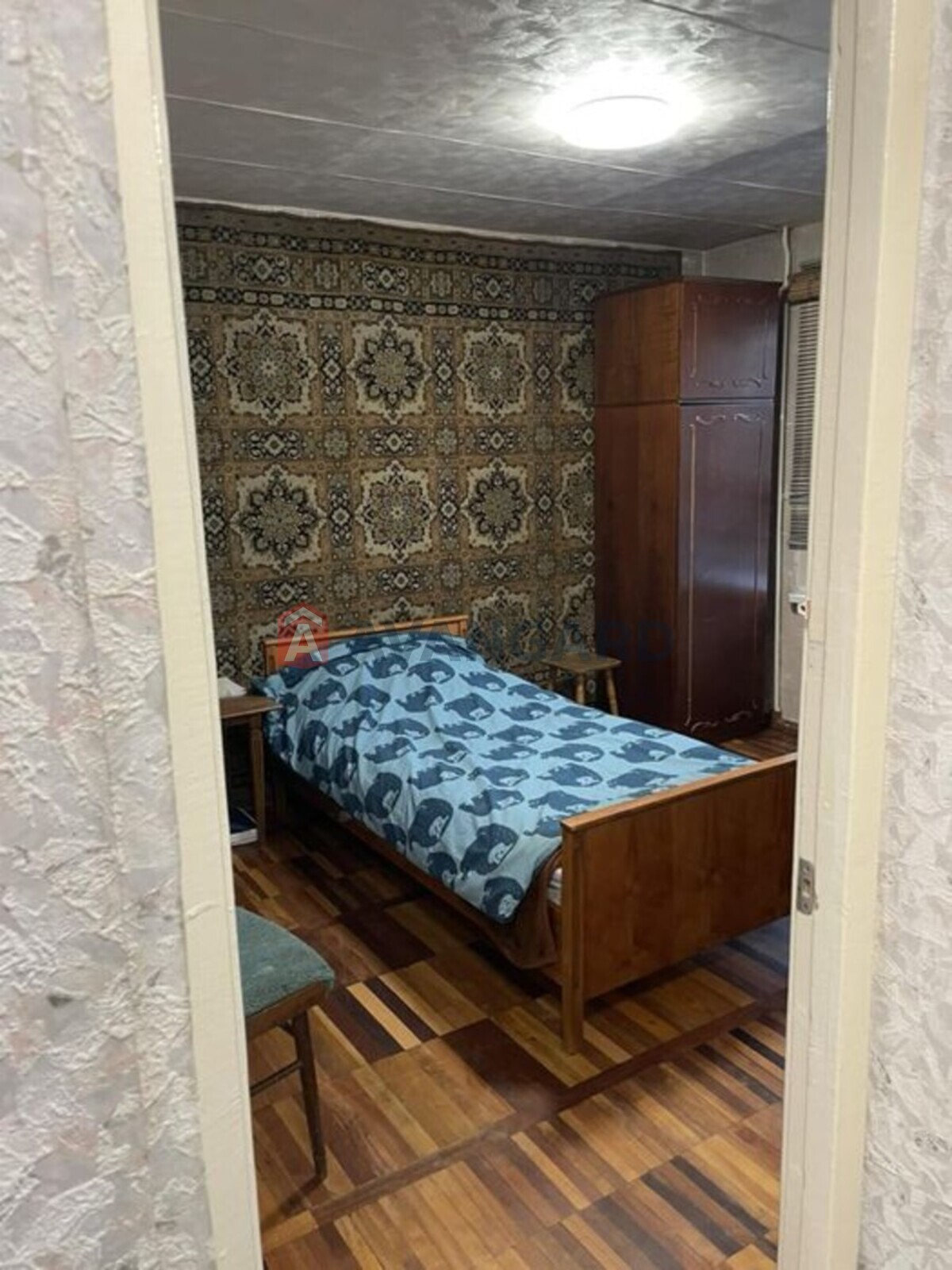 4 ����. ��������, 82/-/7 ��. �., 4/12 ���� ���� 8