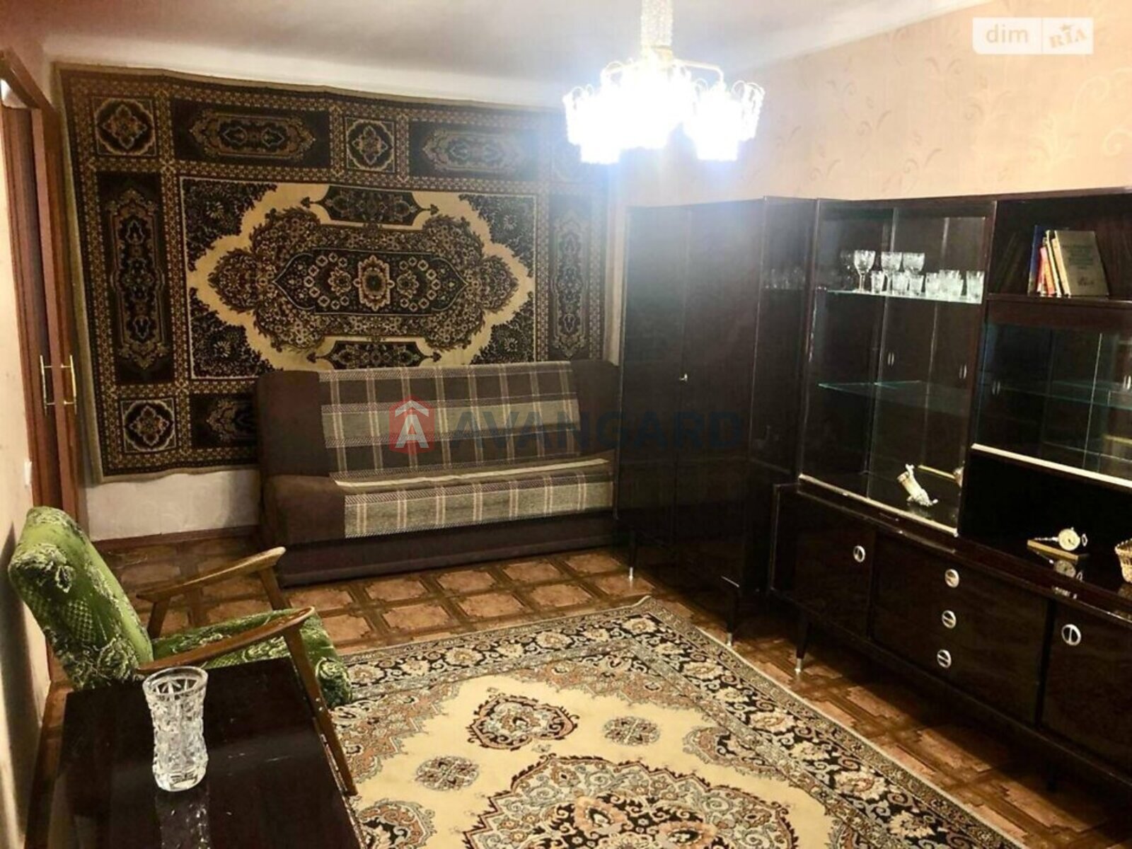 1 ��. ��������, 32/16/5 ��. �., 4/5 ������ ���� 1