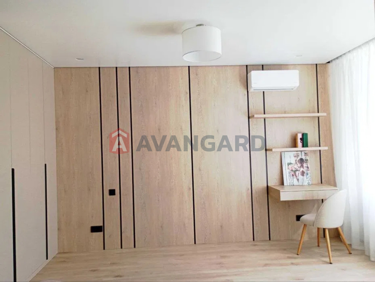 1 ��. ��������, 37/-/7 ��. �., 8/16 ������ ���� 6