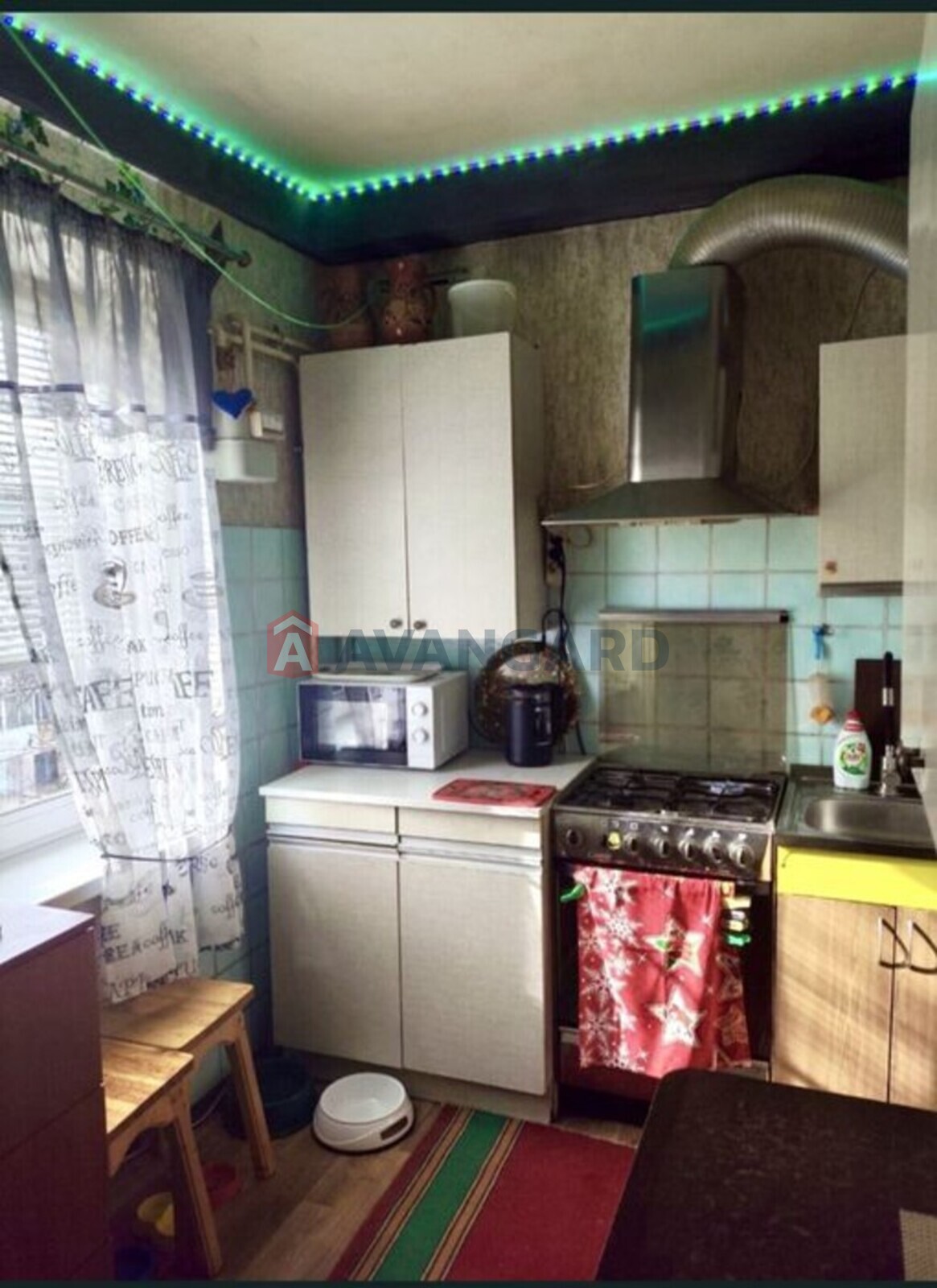 3 ��. ��������, 54/-/6 ��. �., 5/5 ������ ���� 4