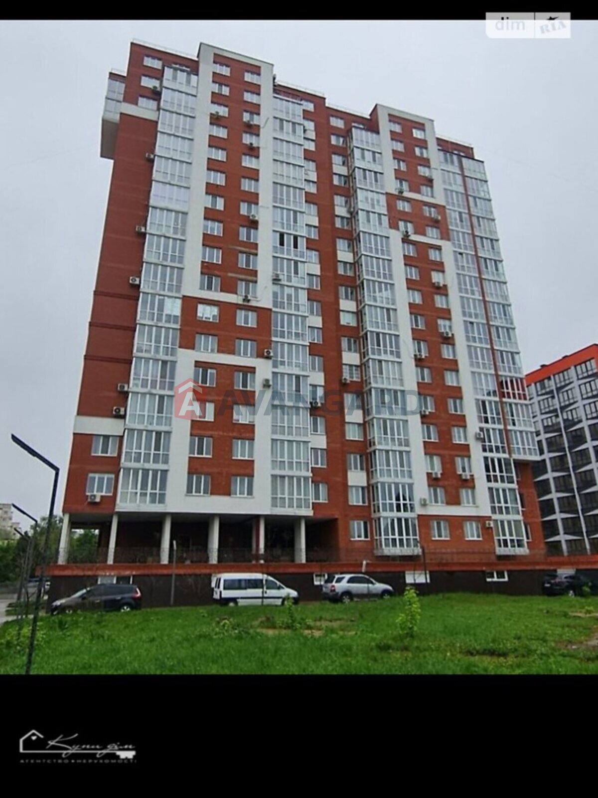 3 ��. ��������, 90/68/12 ��. �., 11/16 ������ ���� 6