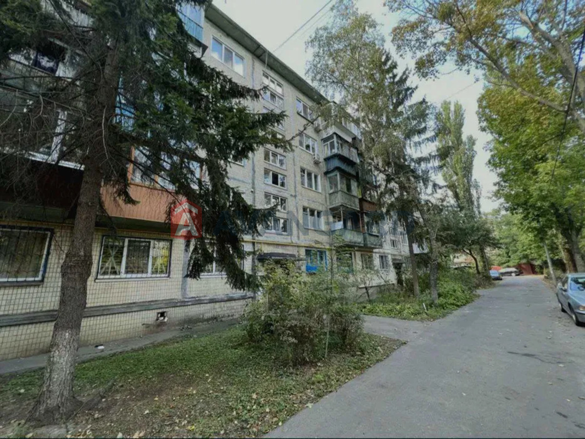 1 ��. ��������, 29/-/6 ��. �., 5/5 ������ ���� 9