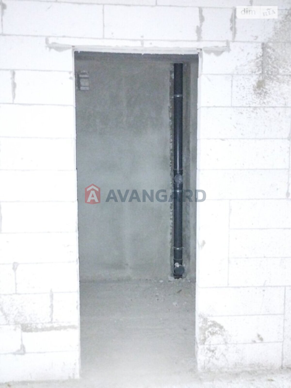 1 ��. ��������, 52/17/15 ��. �., 6/10 ������ ���� 28