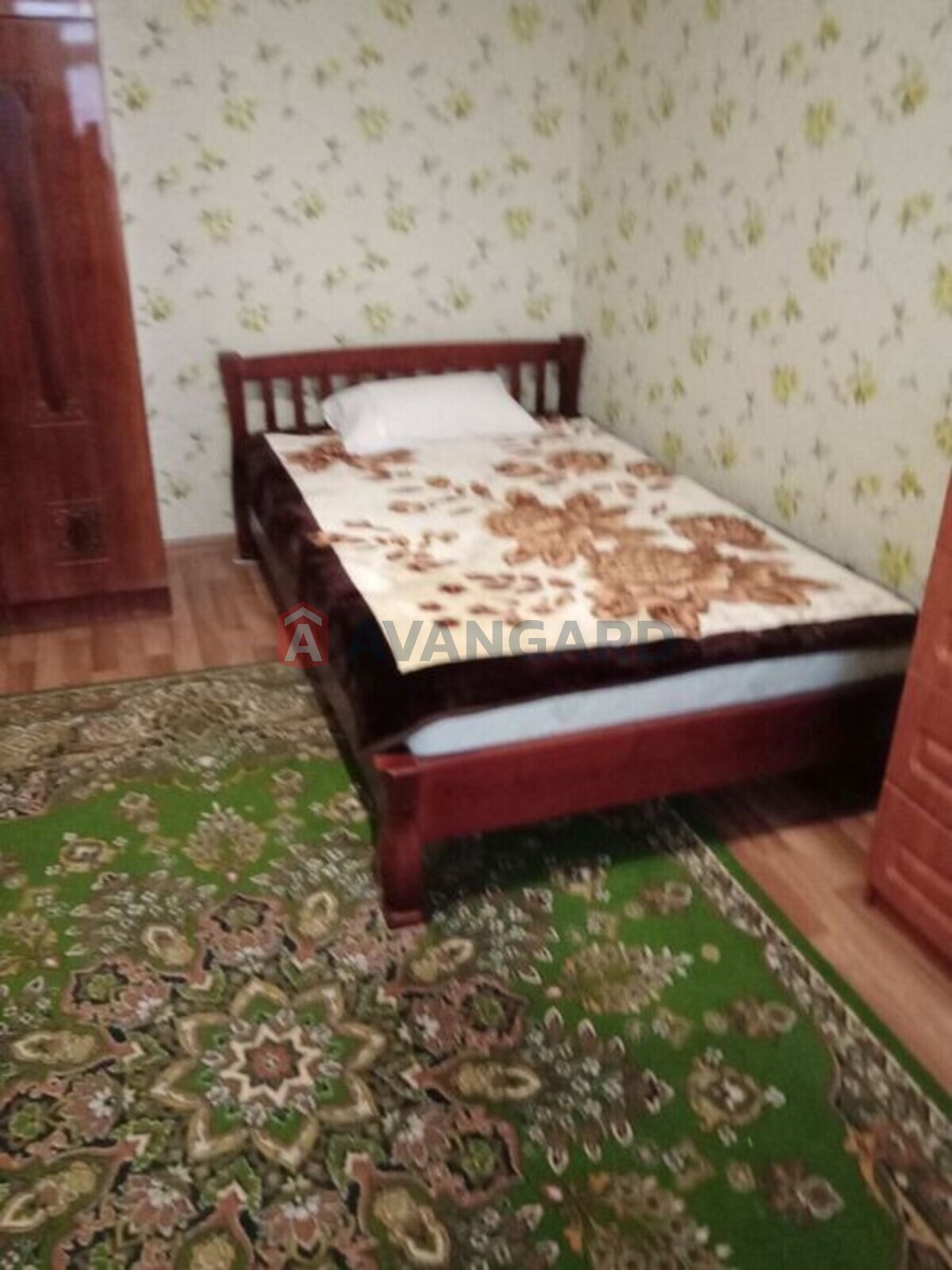 2 . , 49/-/9 . ., 6/9   3