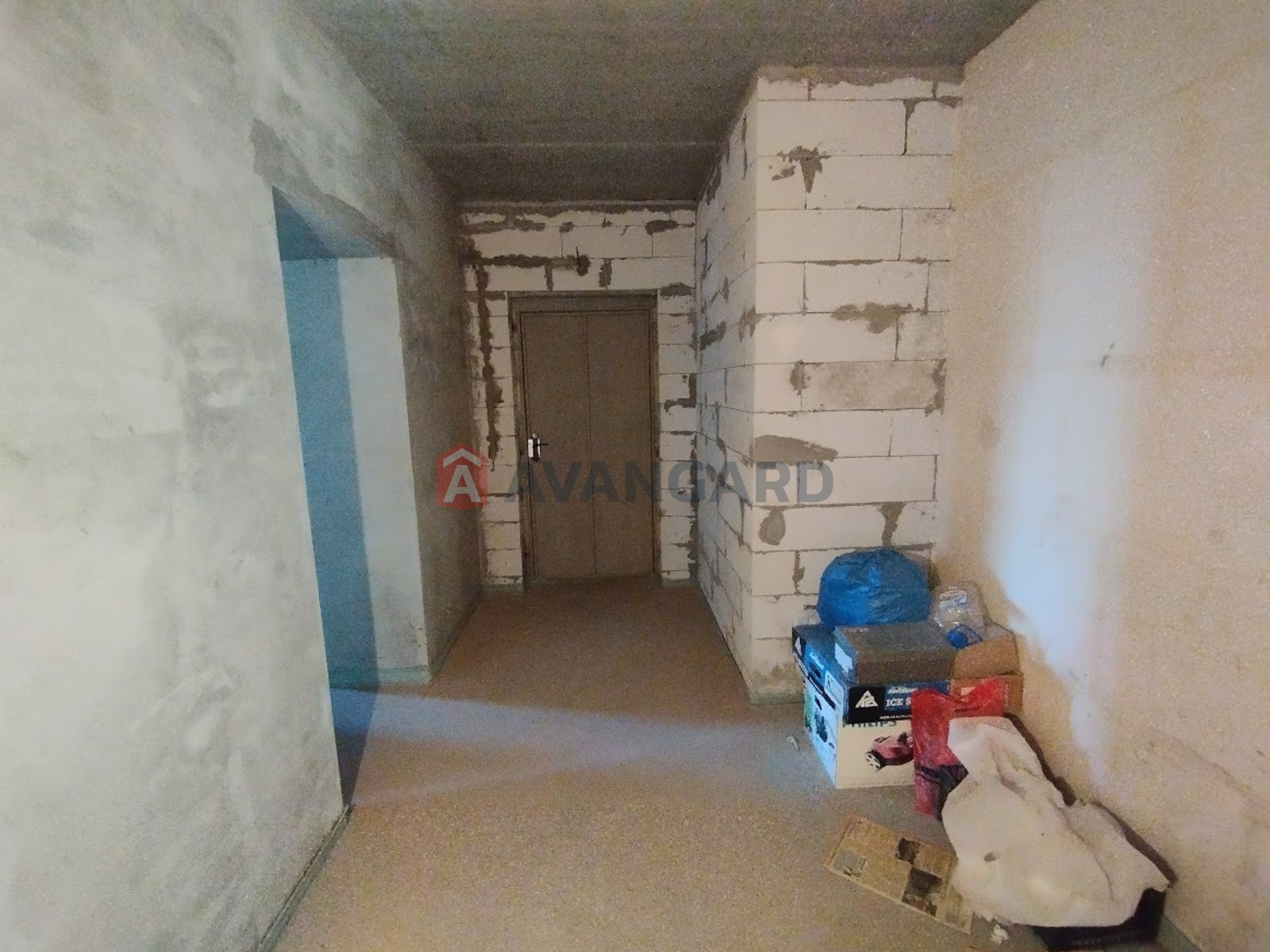 3 ��. ��������, 121/40/68 ��. �., 4/12 ������ ���� 7