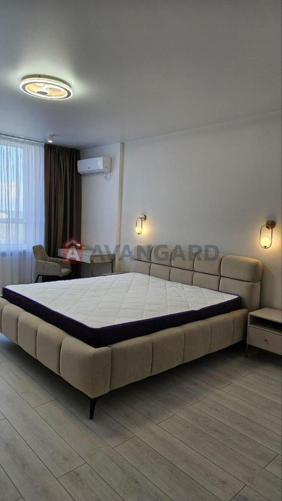 1 ��. ��������, 60/21/20 ��. �., 22/28 ������ ���� 4