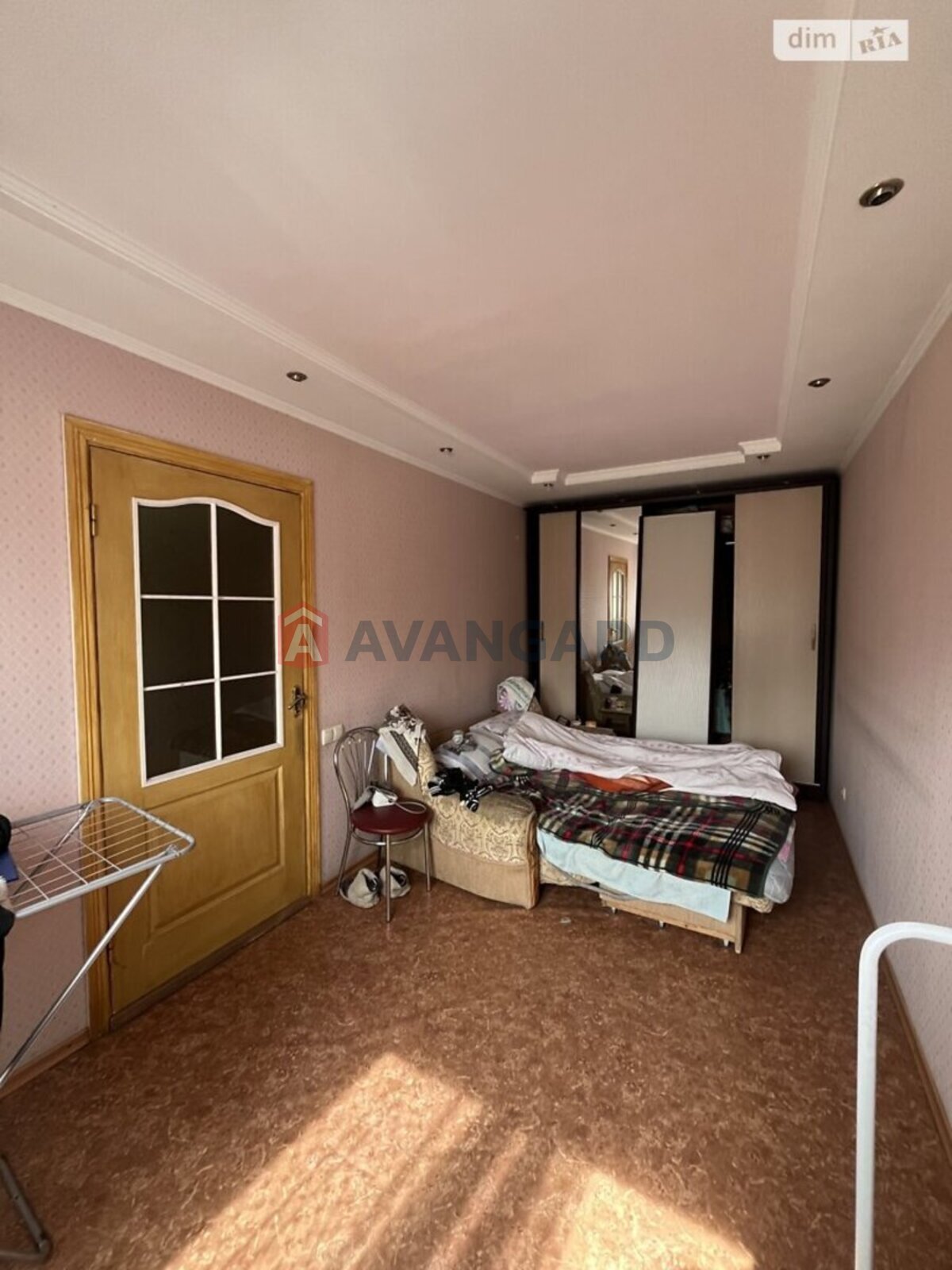 2 ��. ��������, 45/-/- ��. �., 3/5 ������ ���� 5