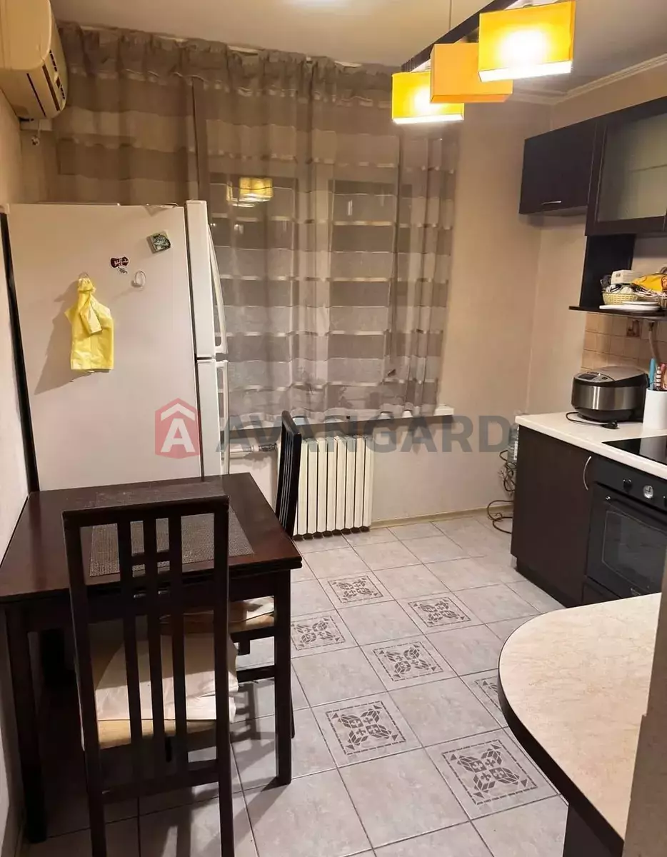 3 ��. ��������, 66/39/9 ��. �., 7/9 ������ ���� 9