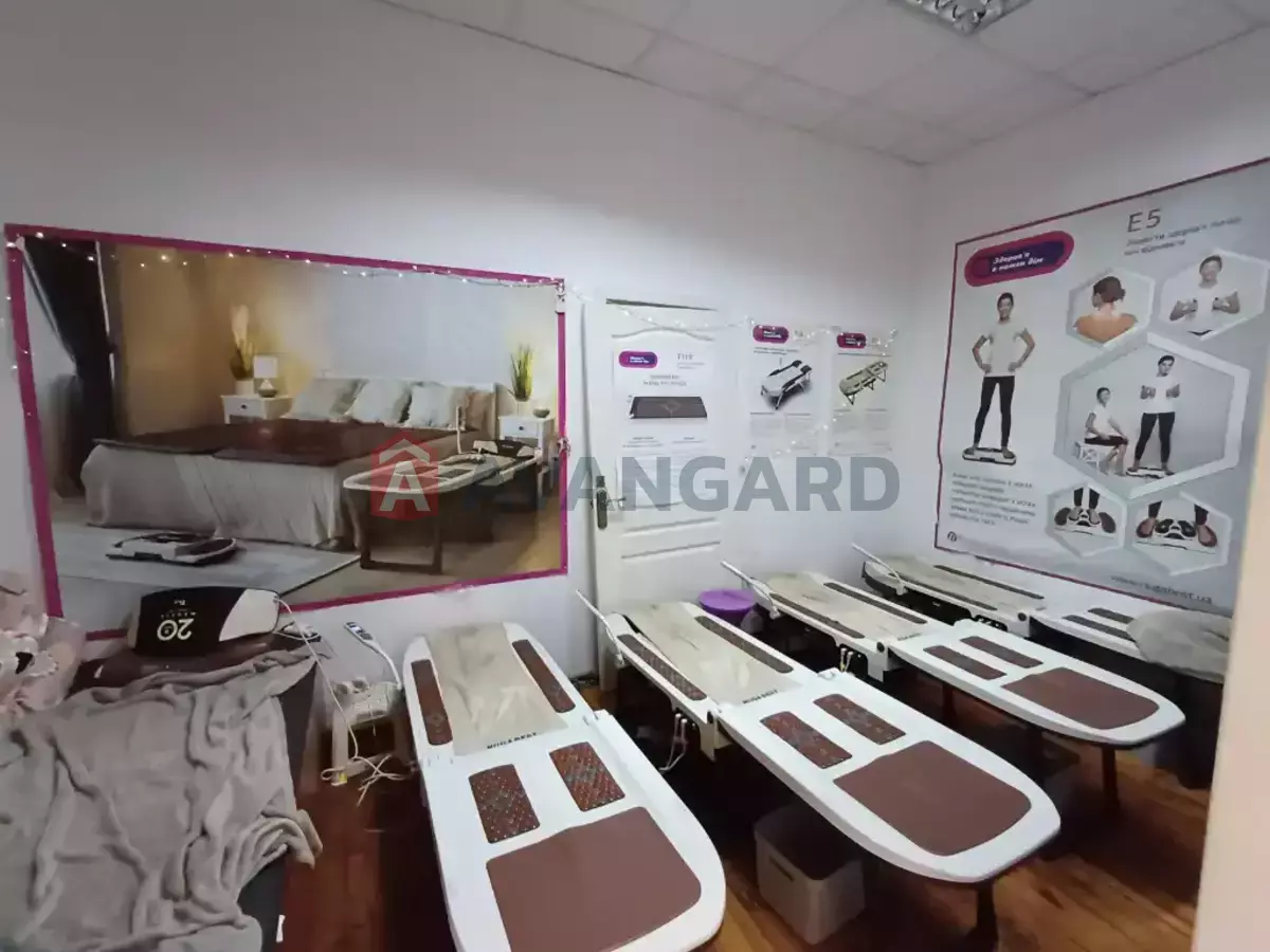 2 ��. ��������, 33/27/5 ��. �., 1/3 ������ ���� 3