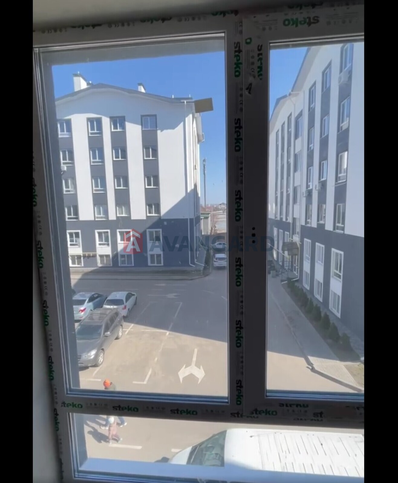 1 ��. ��������, 23/-/- ��. �., 3/6 ������ ���� 9