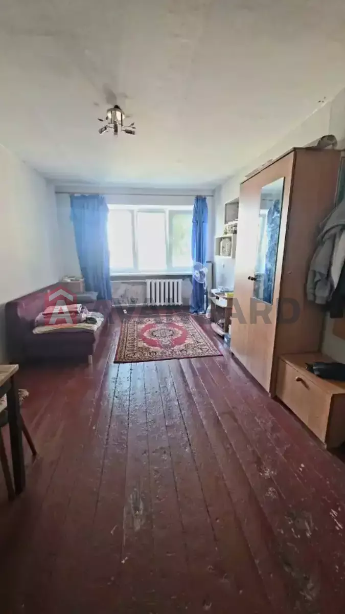 1 ����. ��������, 17/-/- ��. �., 3/5 ���� ���� 2