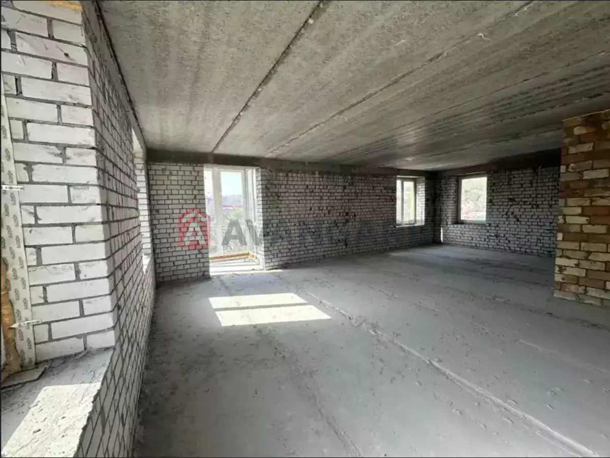 3 ��. ��������, 65/58/12 ��. �., 6/9 ������ ���� 6