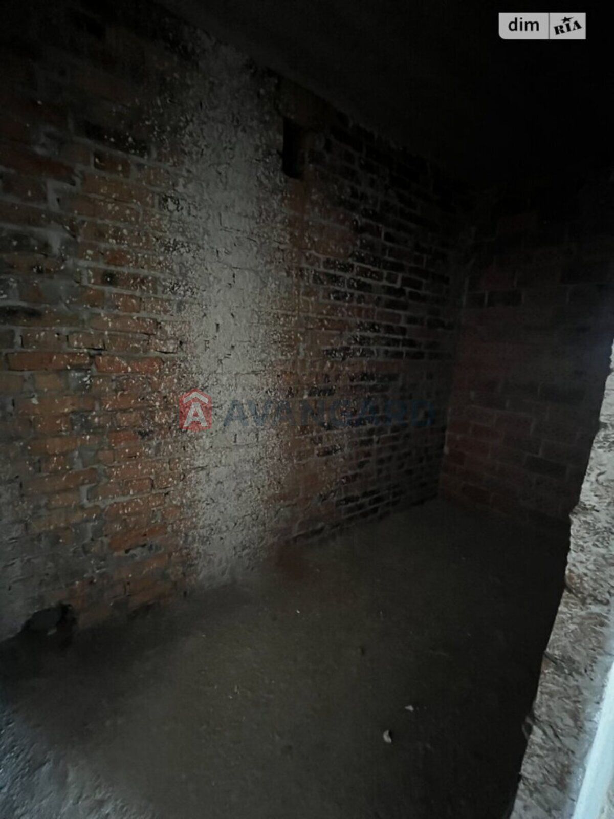 2 ��. ��������, 77/51/- ��. �., 3/10 ������ ���� 10