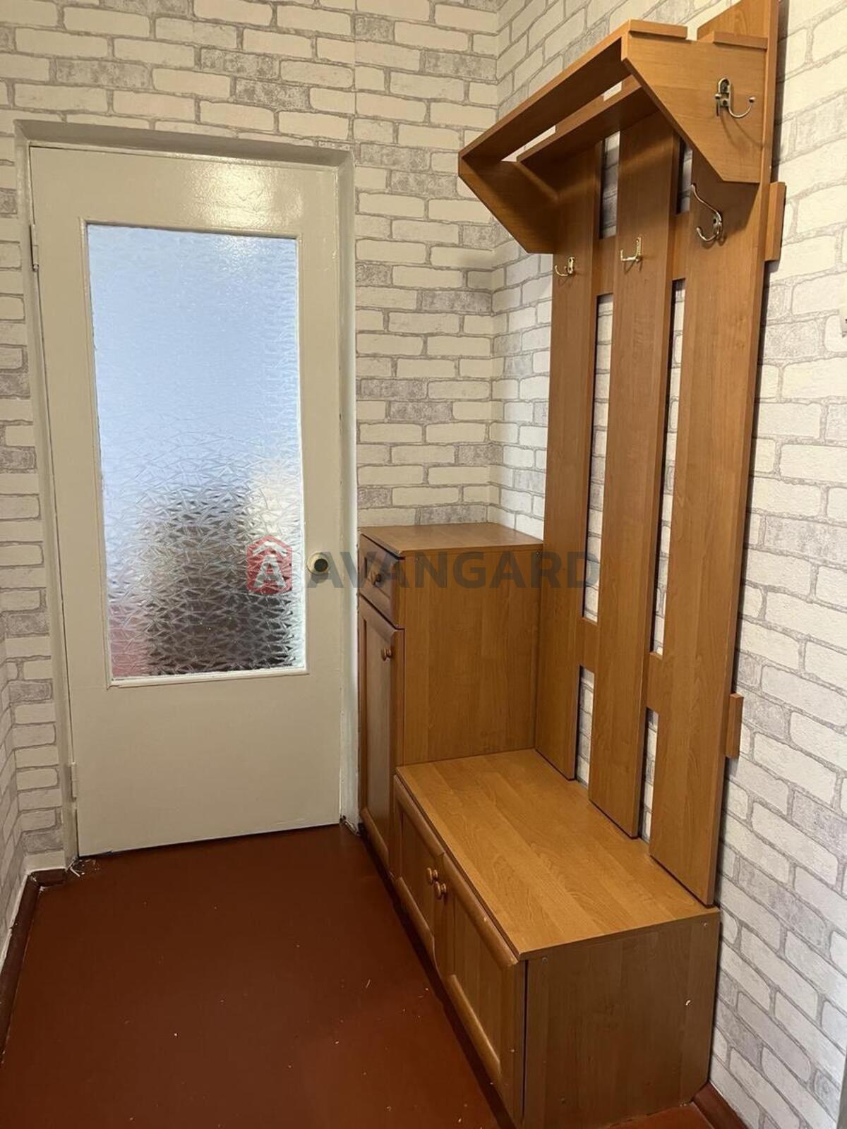 2 ����. ��������, 50/30/7 ��. �., 9/9 ���� ���� 10