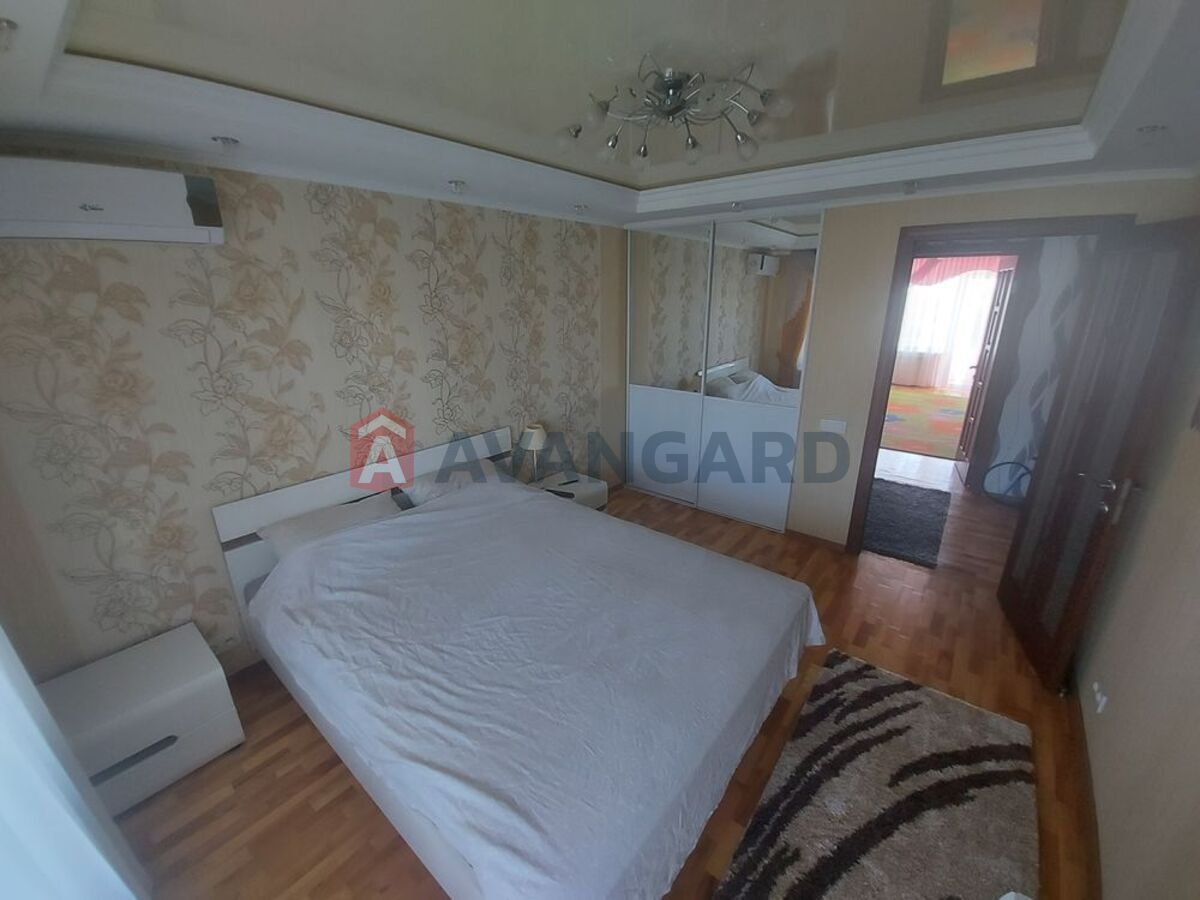 3 ��. ��������, 68/-/9 ��. �., 9/9 ������ ���� 15