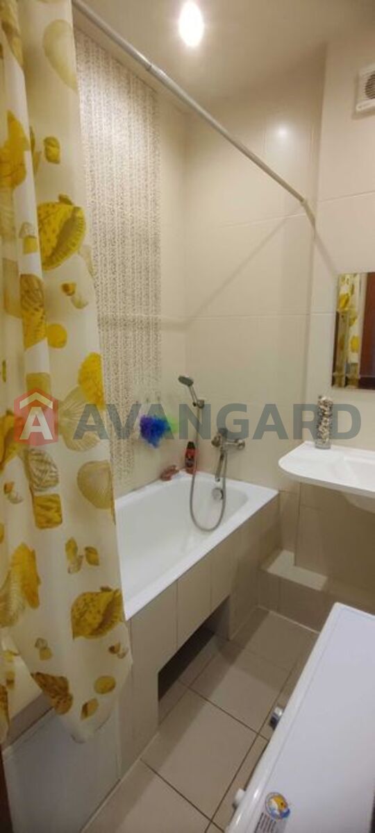 3 ��. ��������, 75/-/10 ��. �., 5/5 ������ ���� 17