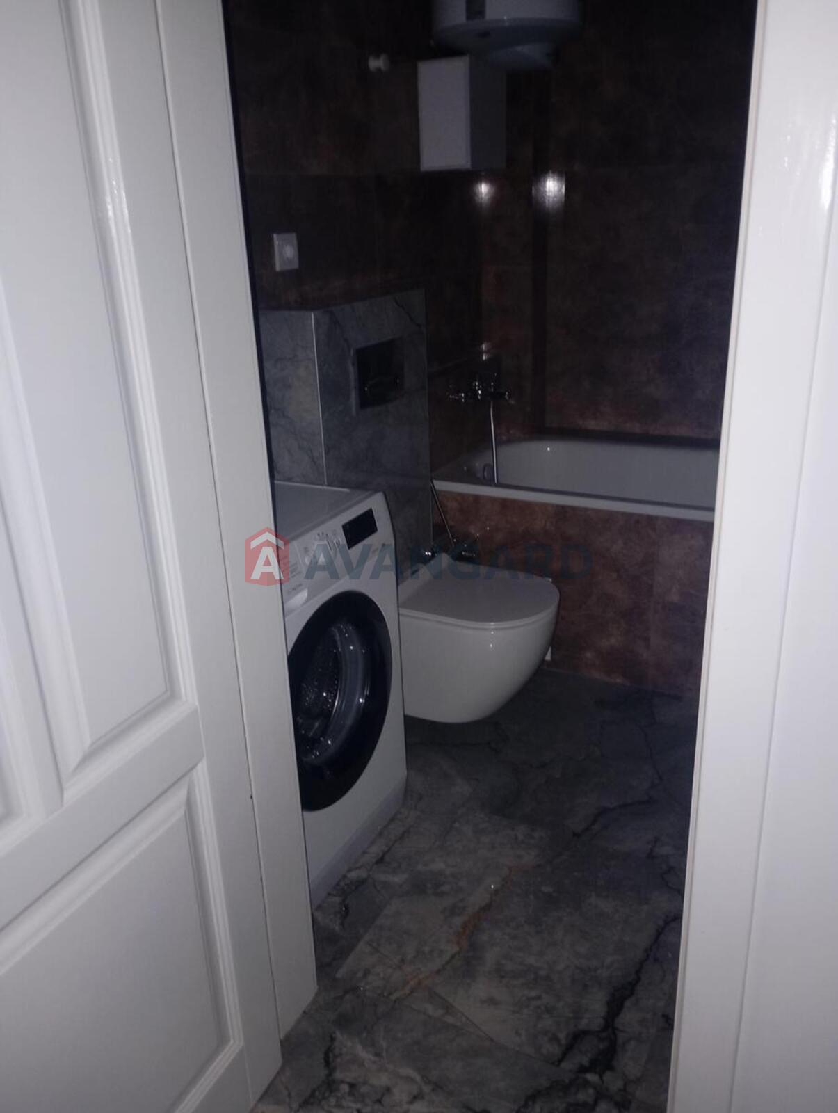 1 ��. ��������, 40/12/15 ��. �., 2/10 ������ ���� 10