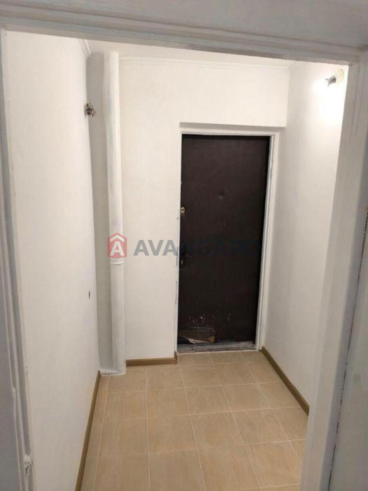 1 ��. ��������, 30/-/5 ��. �., 3/9 ������ ���� 4