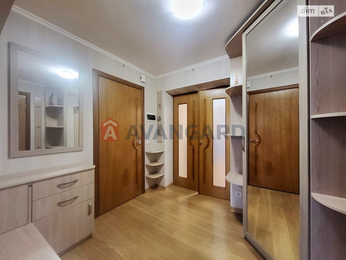 2 ��. ��������, 59/27/9 ��. �., 11/14 ������ ���� 11