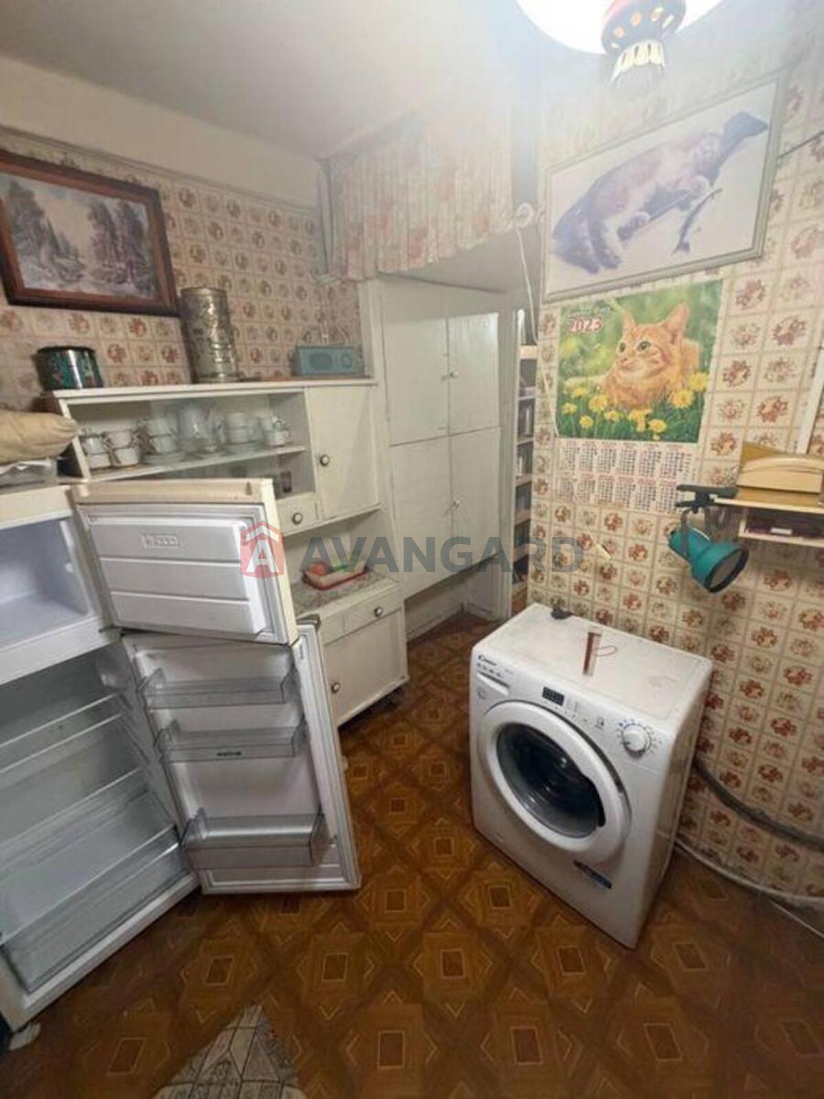1 ����. ��������, 28/-/8 ��. �., 7/9 ���� ���� 7