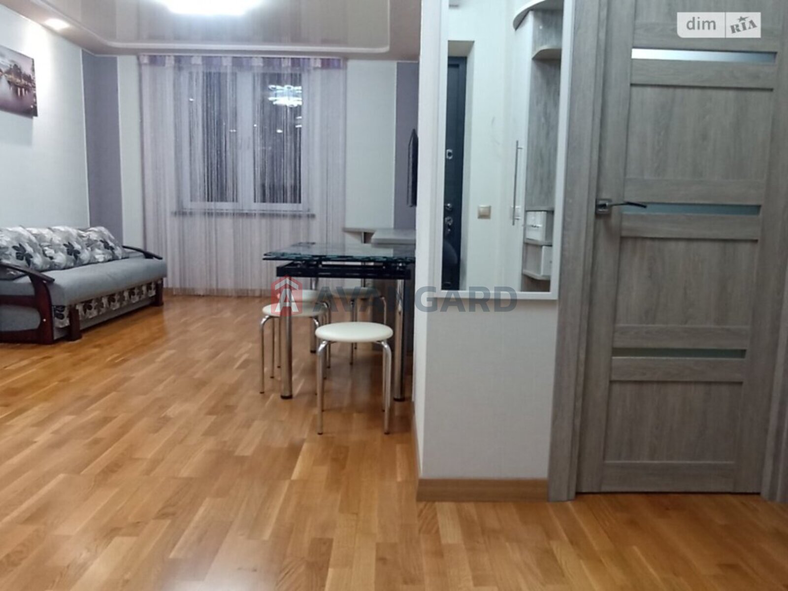 1 ����. ��������, 40/-/- ��. �., 6/16 ���� ���� 1