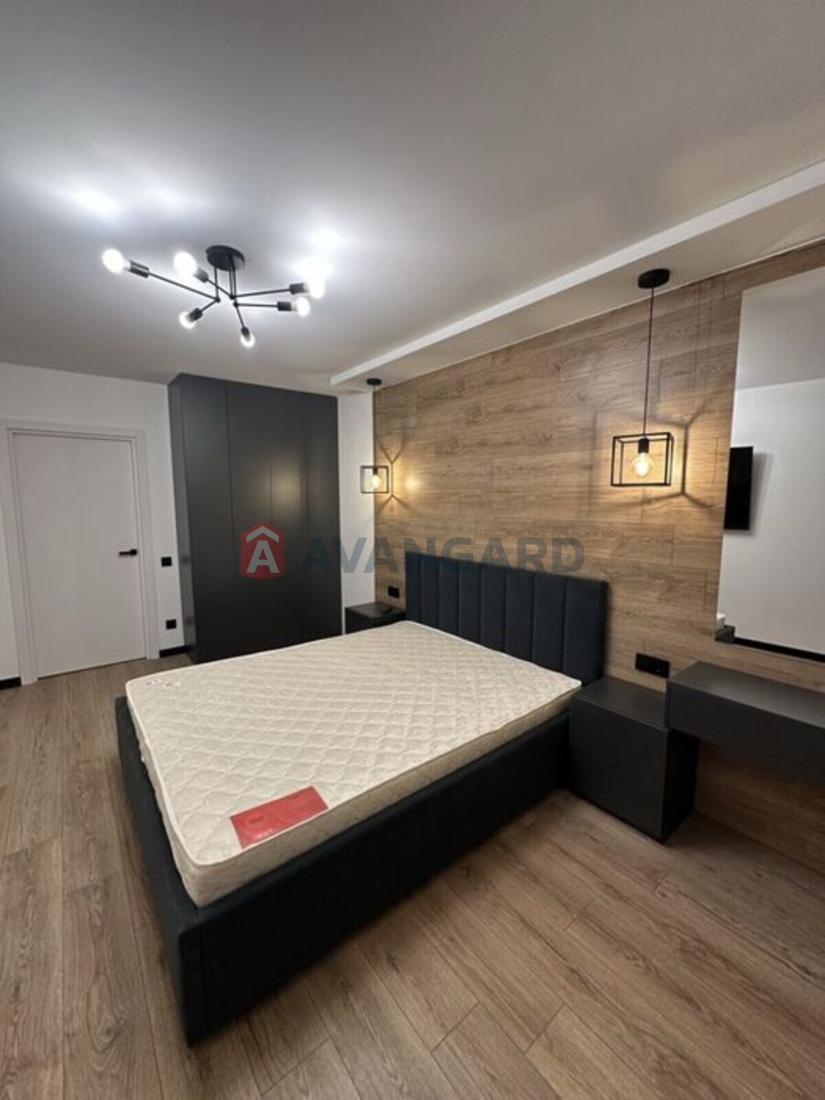 2 ��. ��������, 69/-/21 ��. �., 12/12 ������ ���� 12