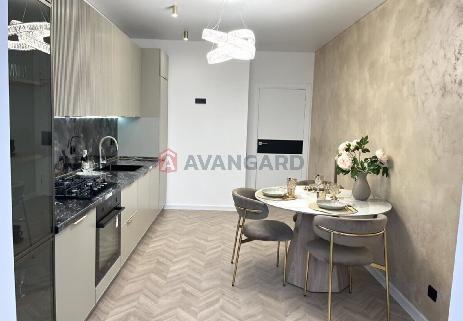 2 ����. ��������, 72/35/19 ��. �., 8/10 ���� ���� 7