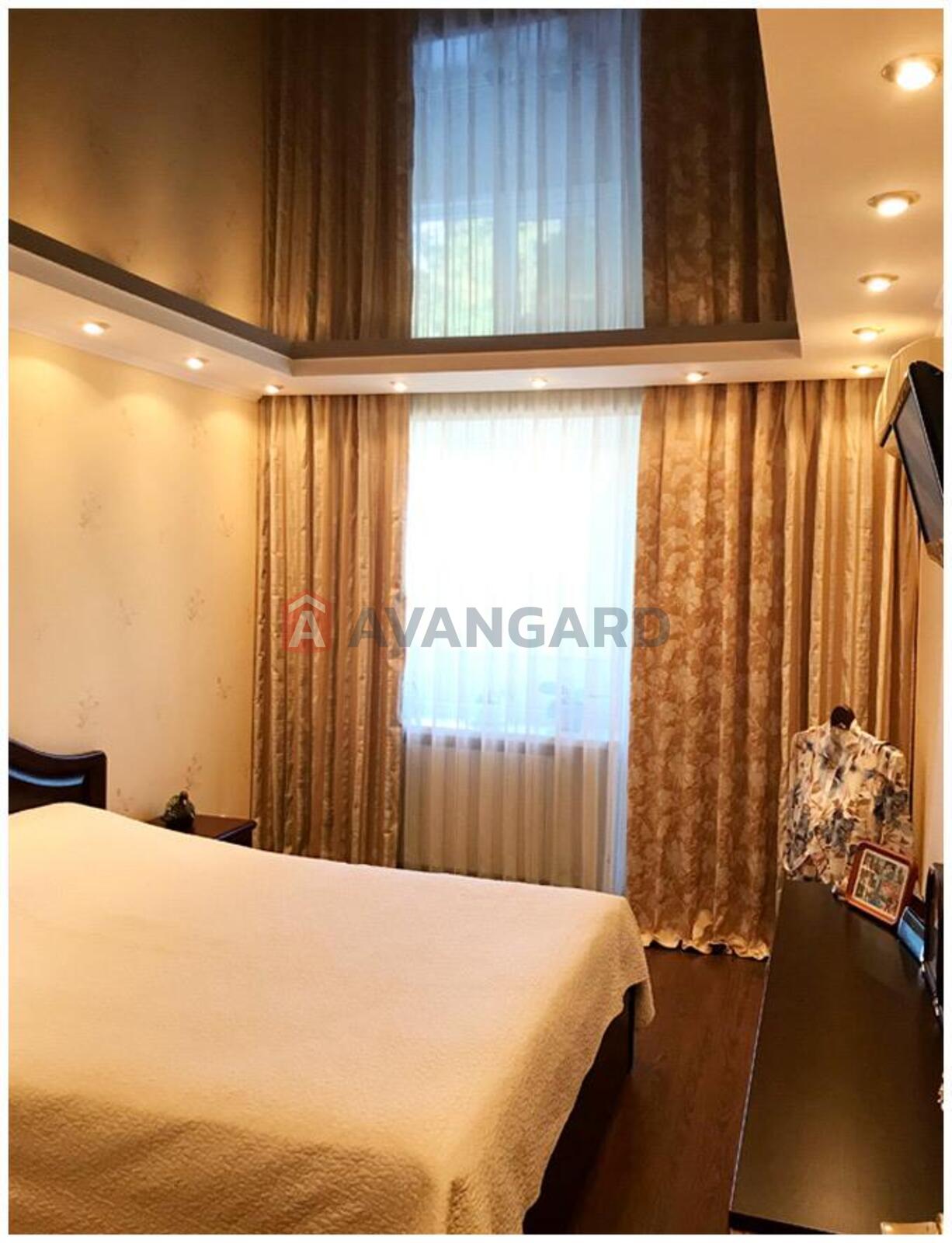 4 . , 90/62/9 . ., 9/9   13