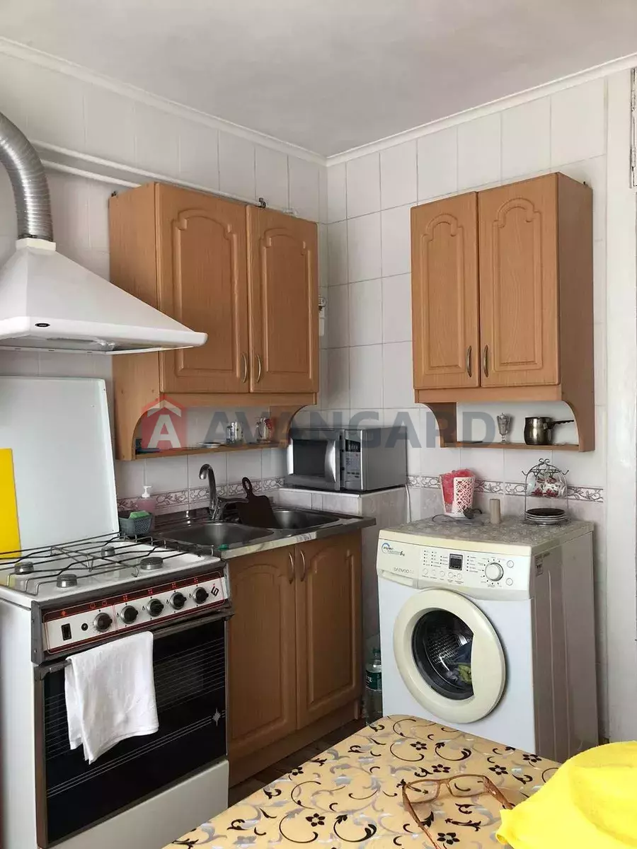 3 ��. ��������, 57/38/9 ��. �., 4/9 ������ ���� 5