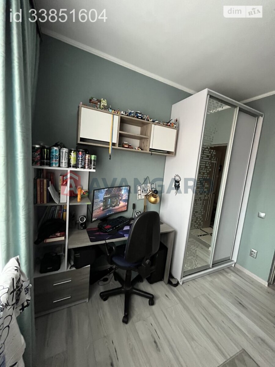 3 ��. ��������, 70/35/13 ��. �., 2/2 ������ ���� 18