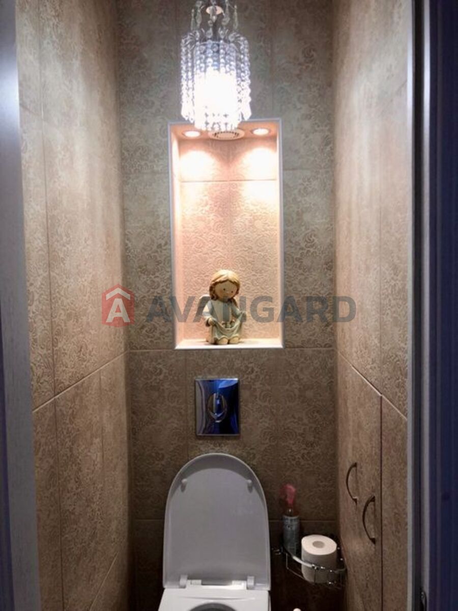 3 ��. ��������, 72/-/7 ��. �., 5/10 ������ ���� 9