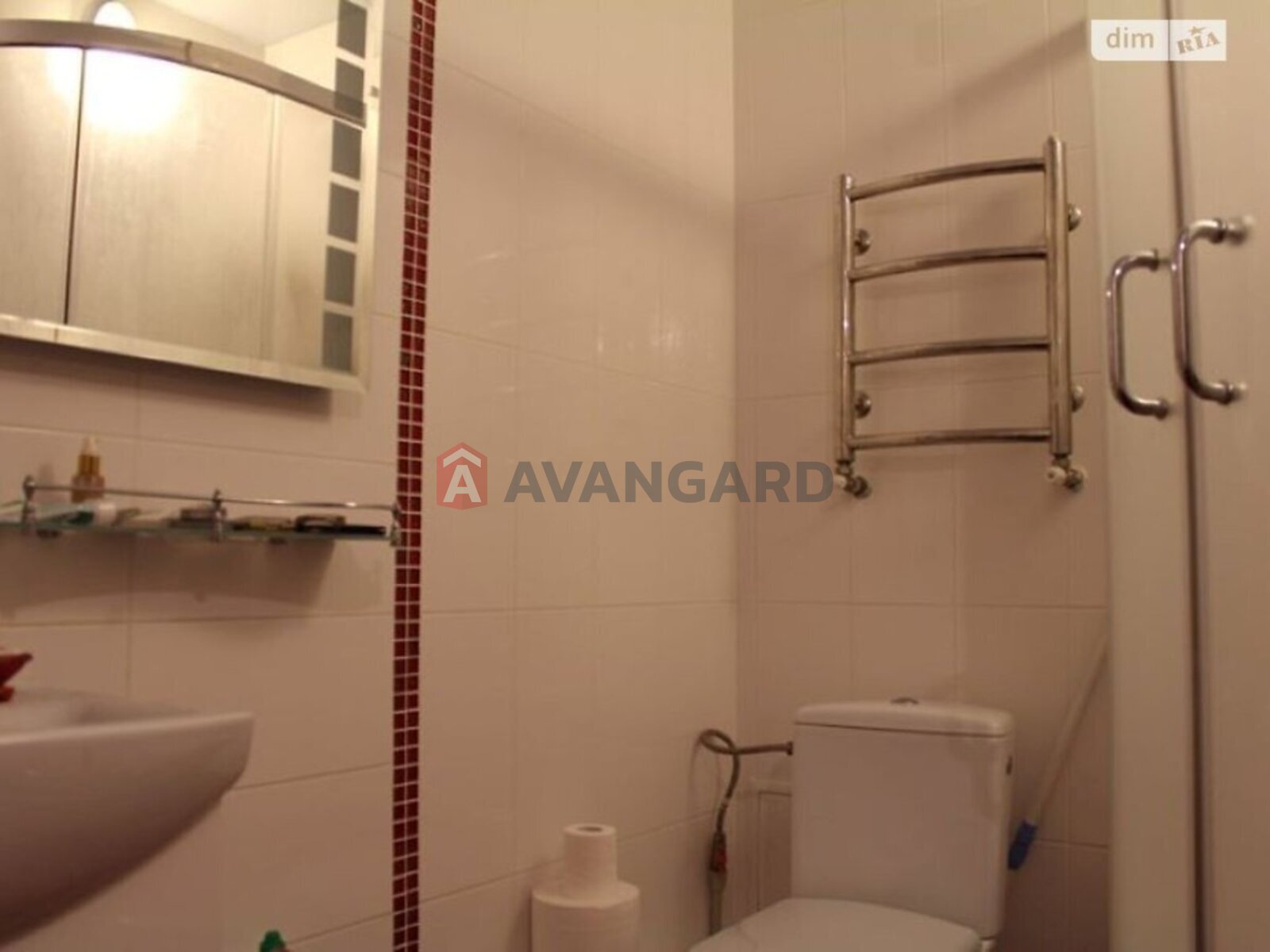 2 ����. ��������, 65/37/11 ��. �., 5/10 ���� ���� 20