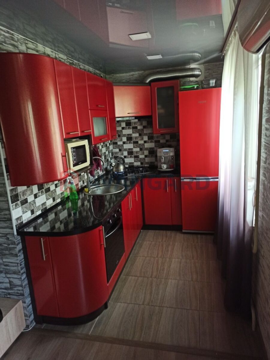 2 ��. ��������, 43/-/25 ��. �., 3/5 ������ ���� 2