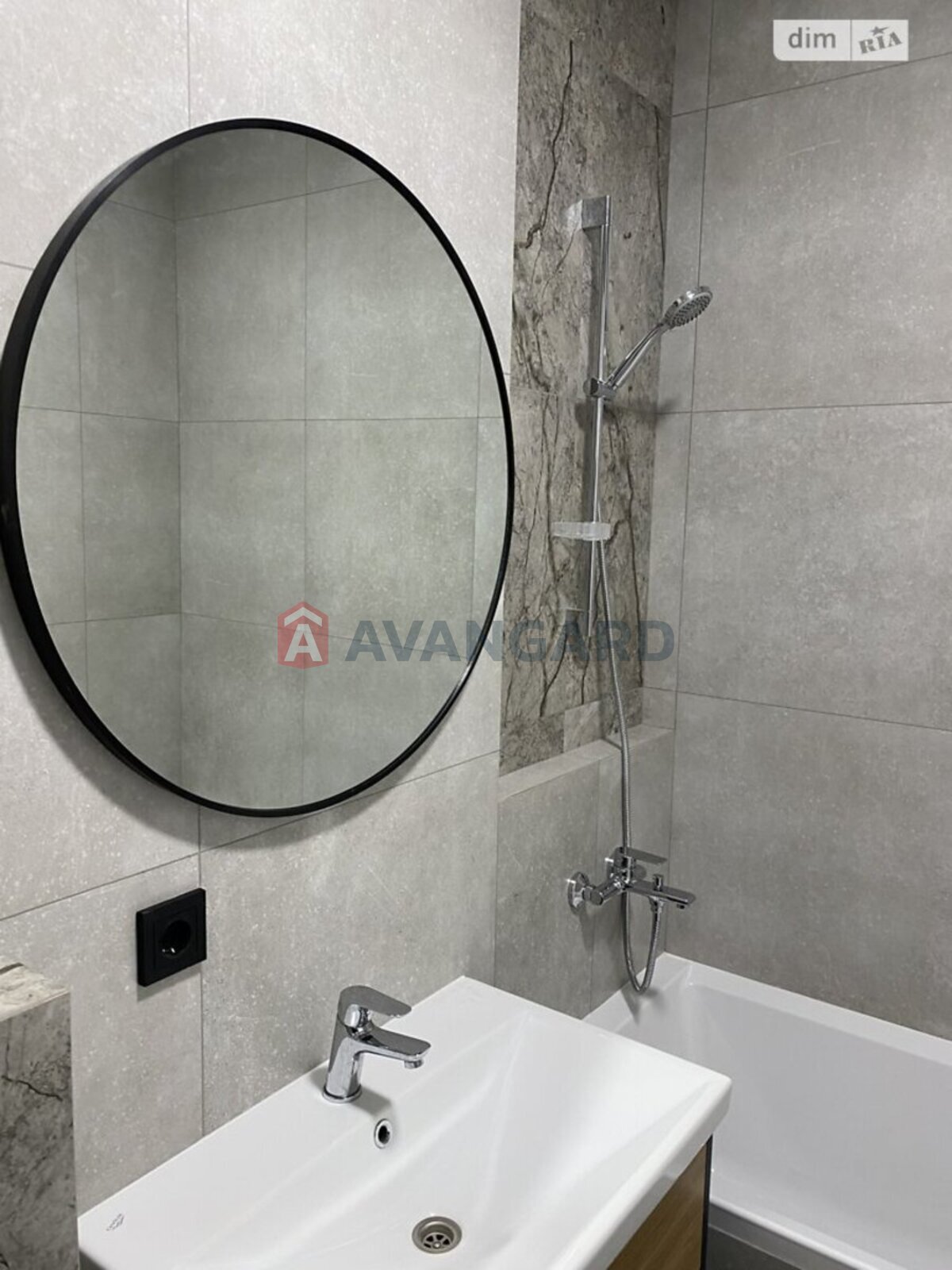 1 ��. ��������, 48/12/30 ��. �., 2/18 ������ ���� 15